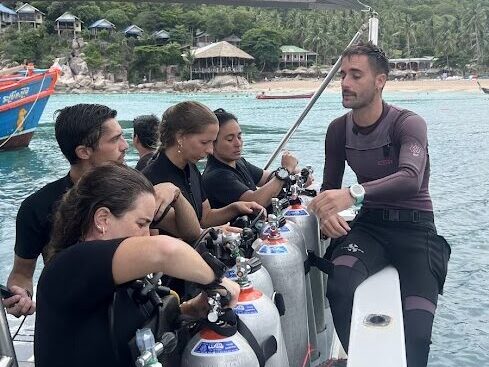 bucear en koh tao